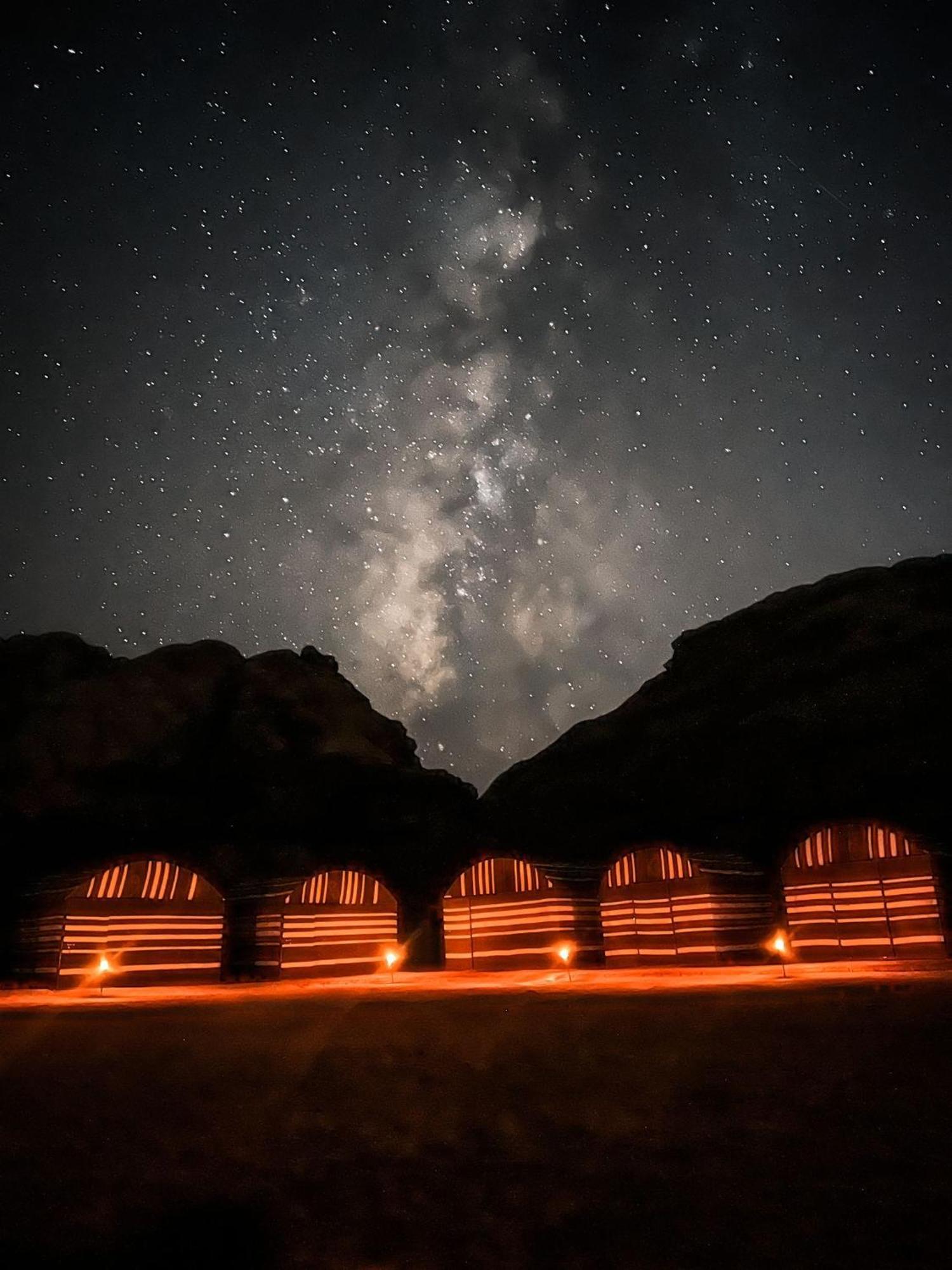 וואדי רם Bedouin Holidays Camp And Jeep Tours מראה חיצוני תמונה