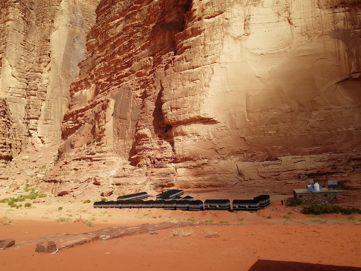 וואדי רם Bedouin Holidays Camp And Jeep Tours מראה חיצוני תמונה