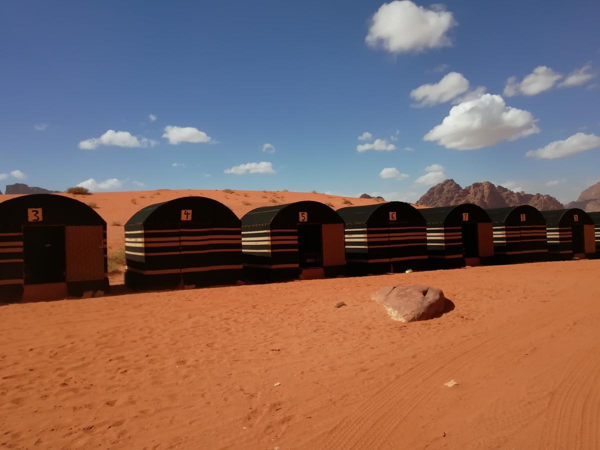 וואדי רם Bedouin Holidays Camp And Jeep Tours מראה חיצוני תמונה